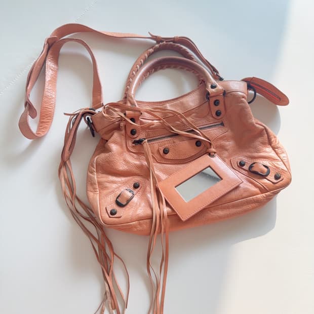 발렌시아가 모터백