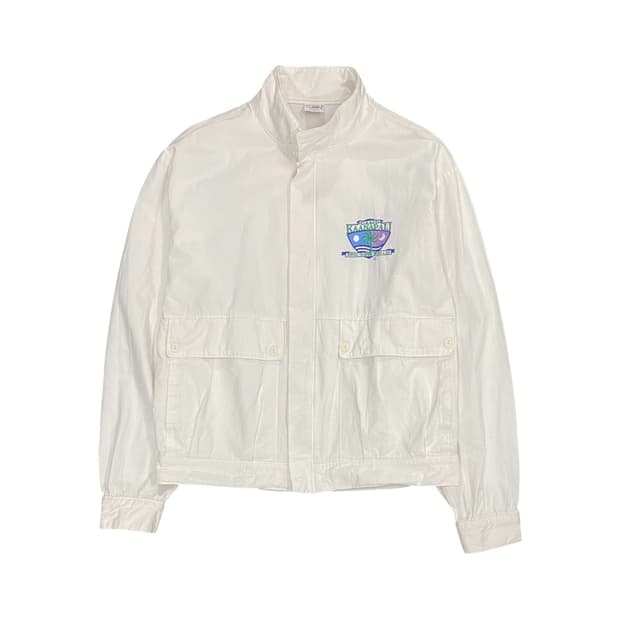 Crazy shirts 자수 디테일 화이트 코튼 봄버