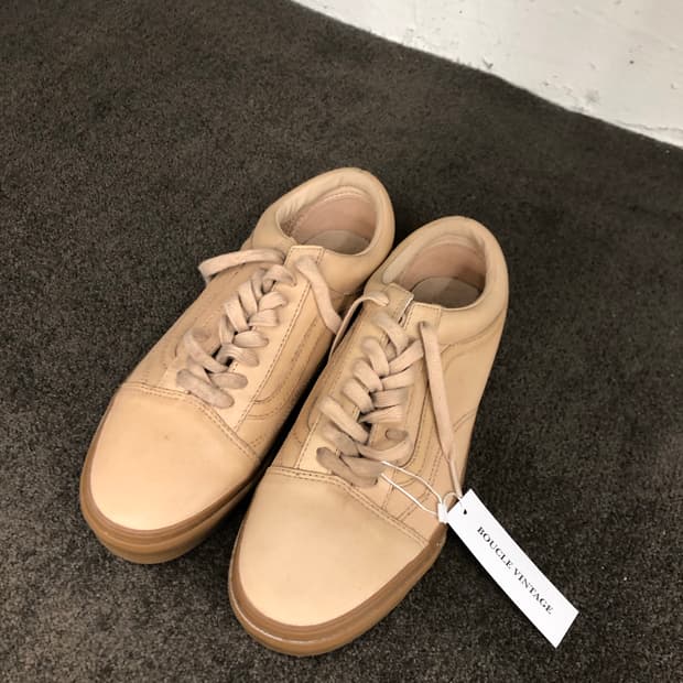 핸더스킴맛 레더 반스