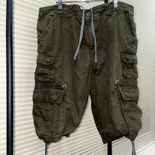 Flying Scotsman 카키 멀티포켓 카고 반바지