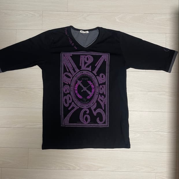 semanticdesign 보라색 시계 글리터 가짜 레이어 t-shirt