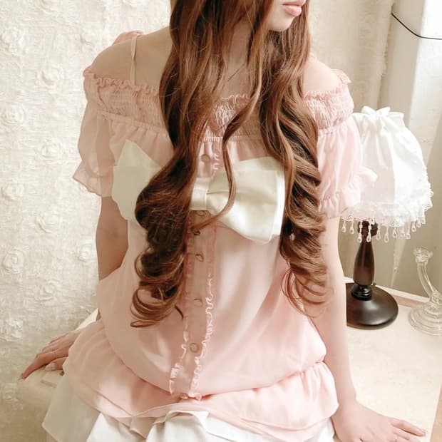 하트필리아 베이비 핑크 리본 블라우스 구해요