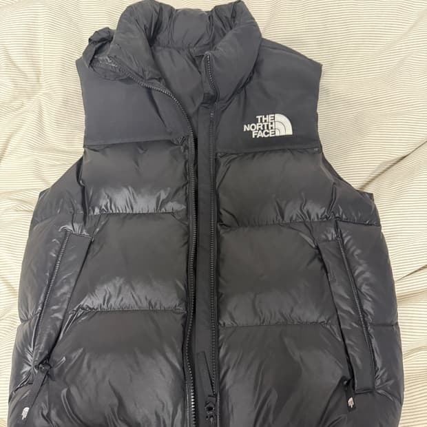 노스페이스 눕시 온 볼 베스트 블랙