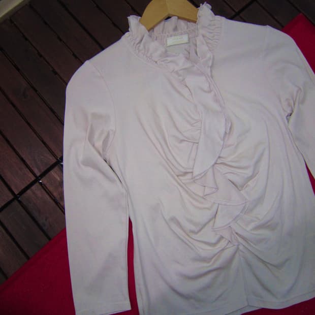 baby pink short frill lace sleeve 