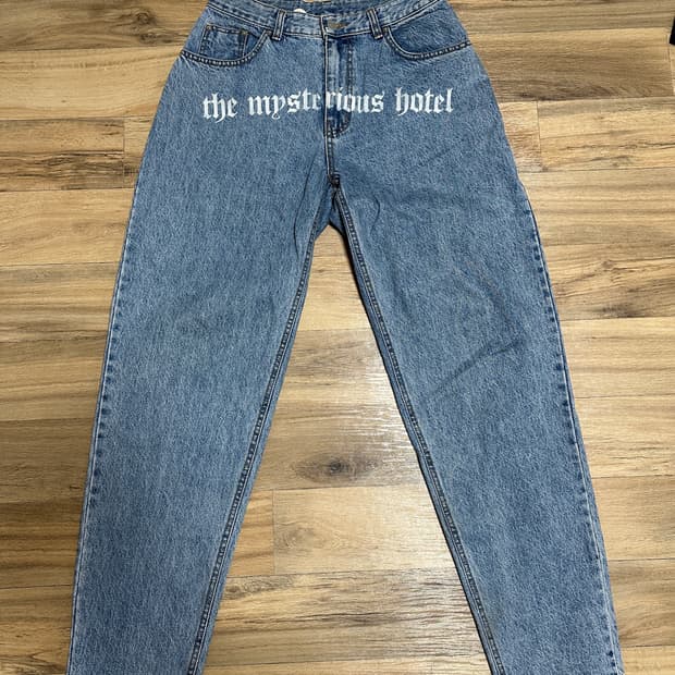 [1] 미스테리어스호텔 뱀파이어 패밀리데님 초판 구버전