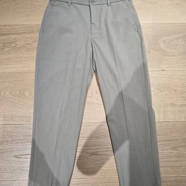 유니클로 베이지 와이드 팬츠