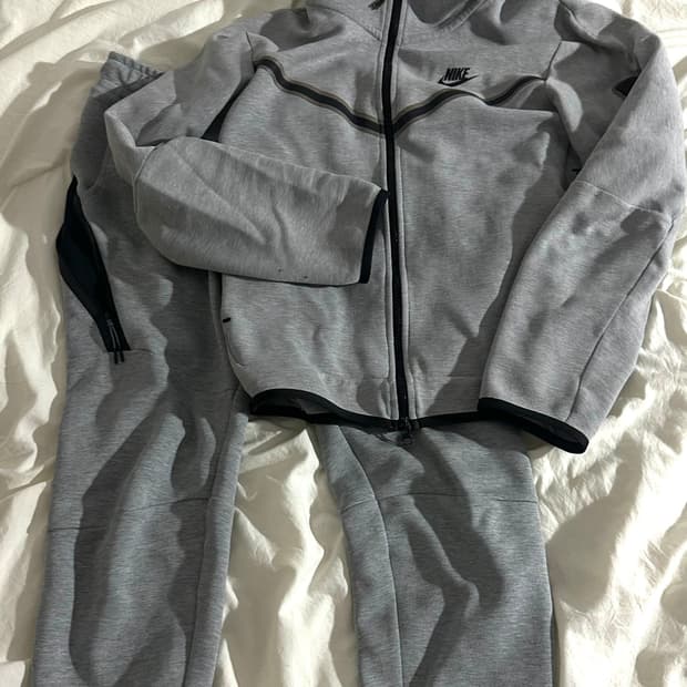 나이키 테크팩 상하 세트 M
