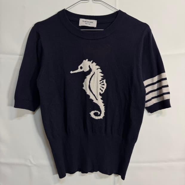 톰브라운 씨호스 니트 반팔