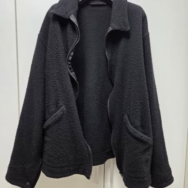 코모리 축융울 셋업 1사이즈 판매합니다. 