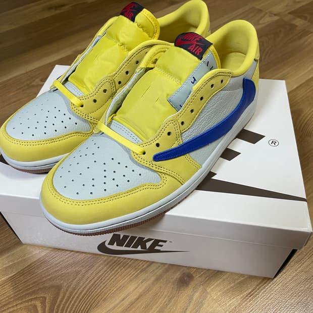 조던1  트래비스 스캇 카나리