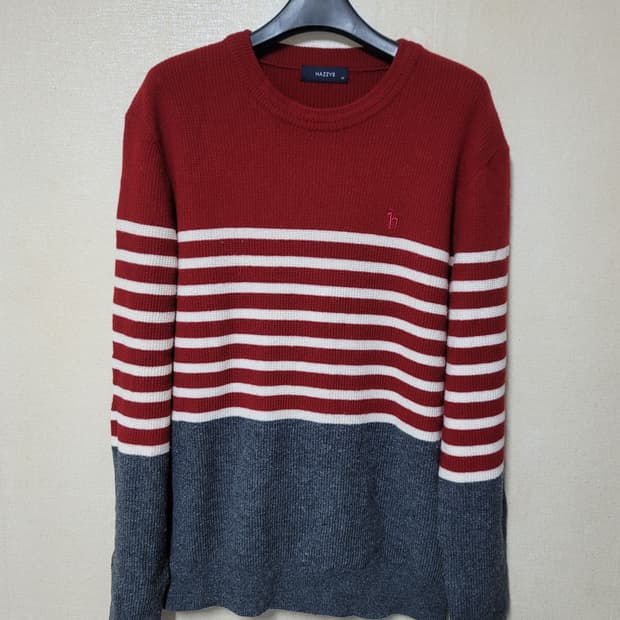 헤지스 컬러블럭 니트