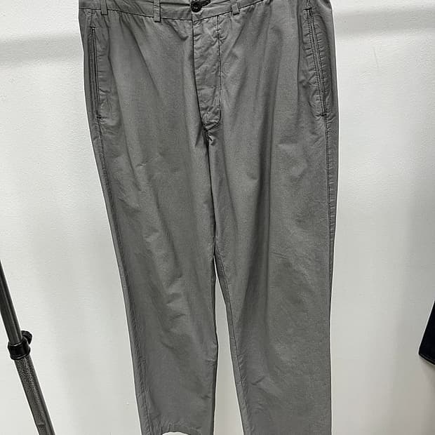 32) 스톤아일랜드 그레이 봄팬츠 