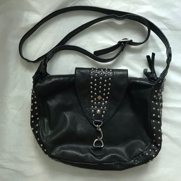 vkei punk 가죽 스터드 백