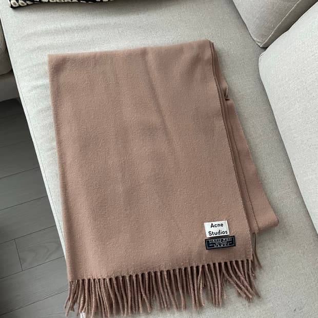 아크네 스튜디오 버진 울 머플러 카멜