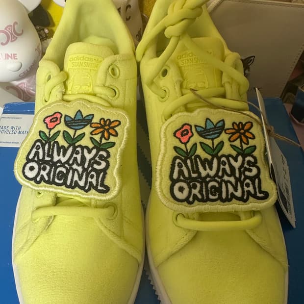 아디다스 스탠스미스 형광 Always Original