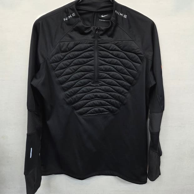 나이키 써마핏 윈터 스트라이크 워리어 반집업 기능성 긴팔 xl