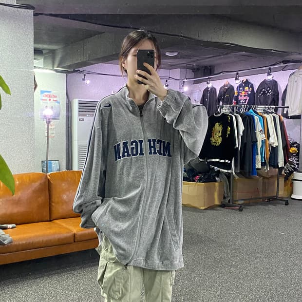 나이키 스우시 벨벳 투웨이 집업 B2224