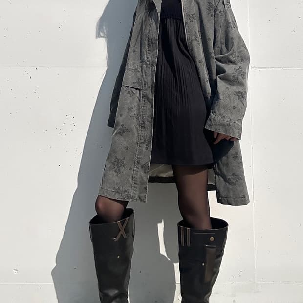 PLASTIC ISLAND flower field jacket
