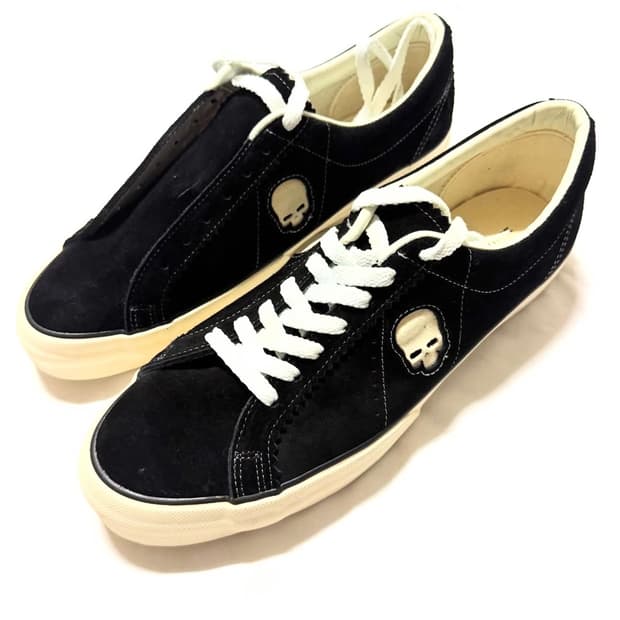 넘버나인 - 2001 원 스컬 스니커즈