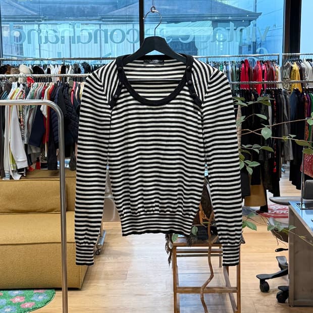 돌체앤가바나 스트라이프 블랙 스트라이프 니트