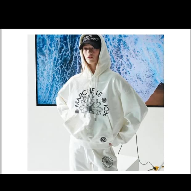 마르디메크르디 데이지 후드 셋업