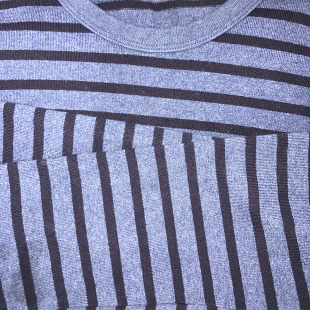 유니클로 스트라이프 롱슬리브