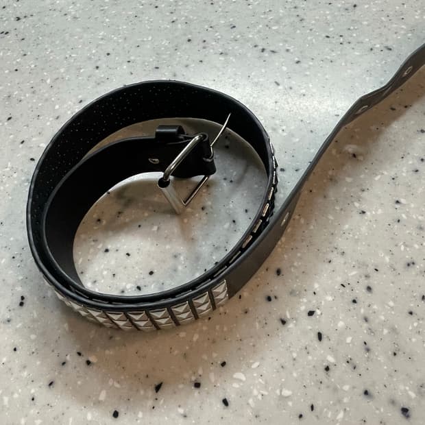 빈티지 스터드 벨트 OS