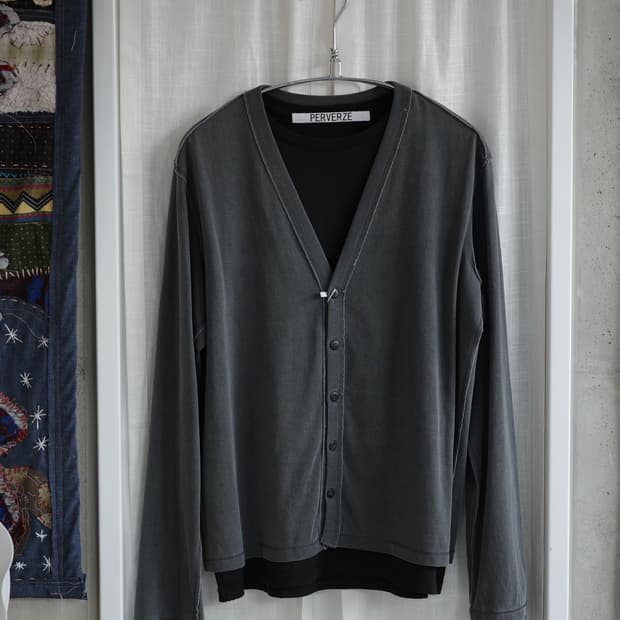 Perverze 퍼버즈 레이어드 롱슬리브