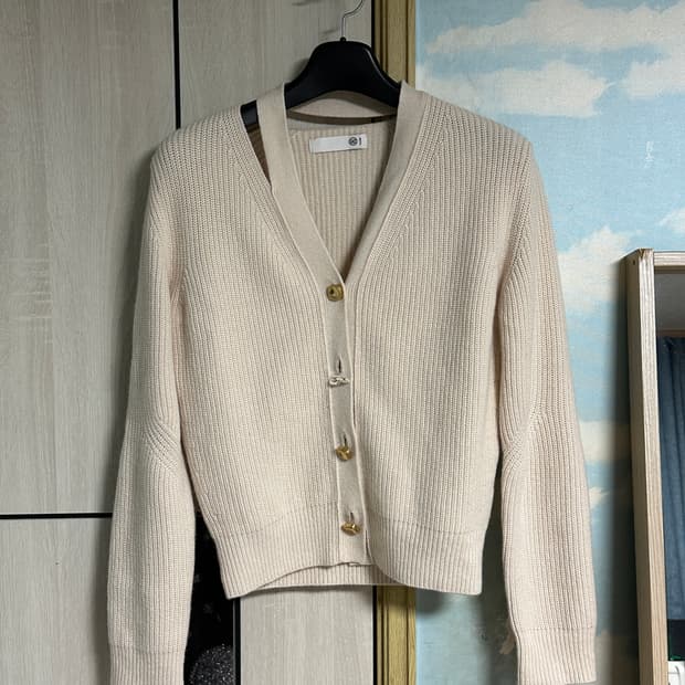 (Free) 렉토 울 캐시미어 가디건