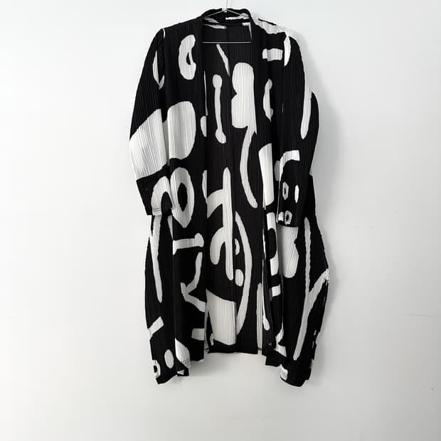 LIE SANGBONG Art open pleats cardigan 