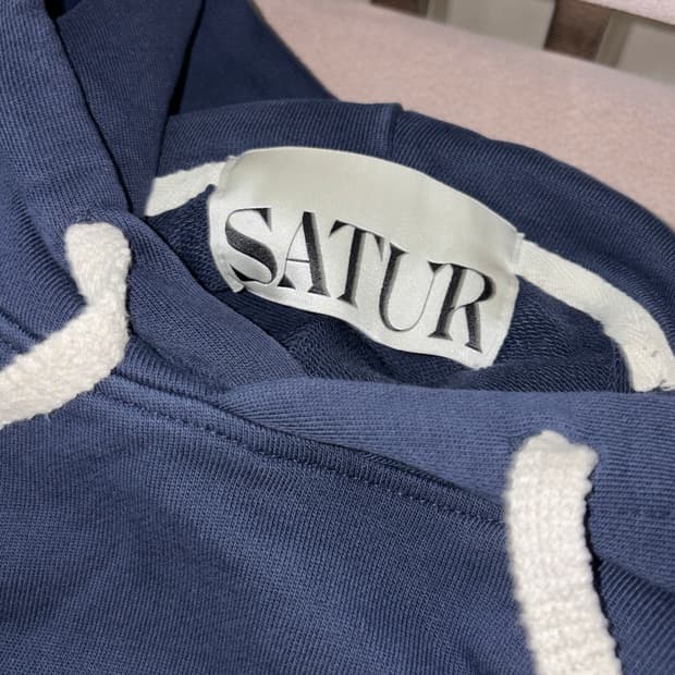 세터 네이비 후드티 