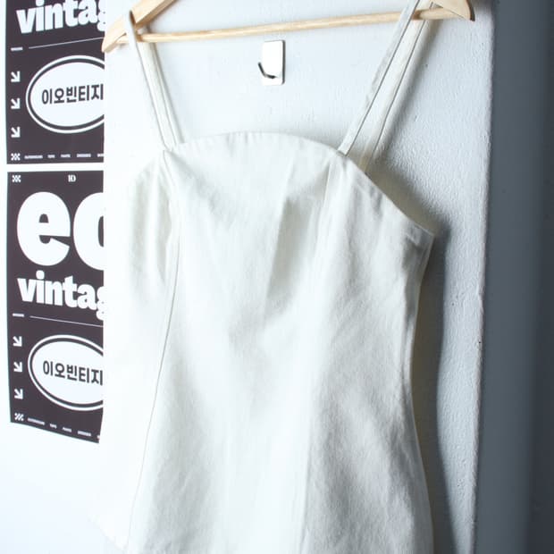 W(S) 코스 반팔 티셔츠 새상품 민소매 오프숄더 화이트-H34325
