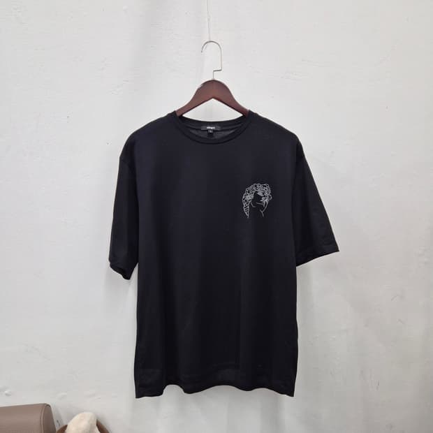 알레그리 다비드 그래픽 반팔 L