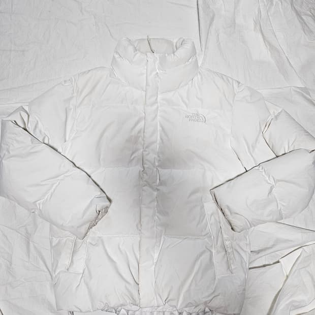 노스페이스 눕시 화이트 패딩 자켓 S