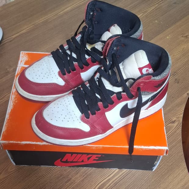 에어 조던 1 레트로 하이 OG 시카고 2022