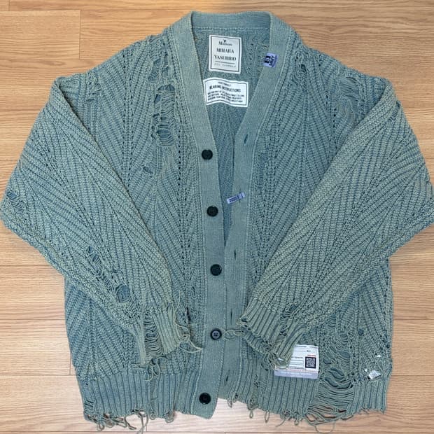미하라 야스히로 디스트레스드 가디건 [46]