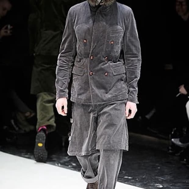 꼼데가르송 옴므 플러스 퍼 모자