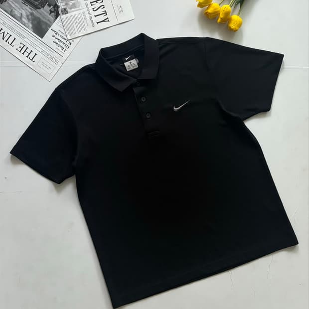 Nike 나이키 빈티지 블랙 스우시 반팔티