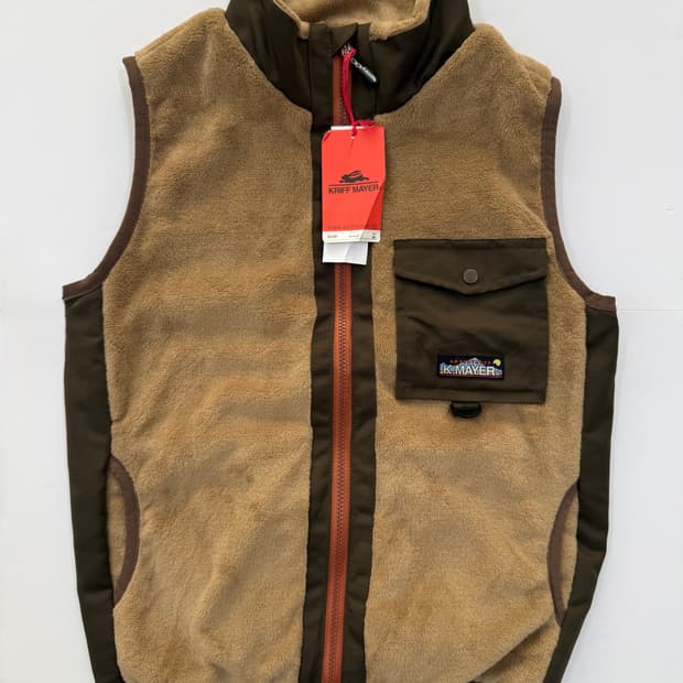 KRIFF MAYER 베이지 플리스 베스트