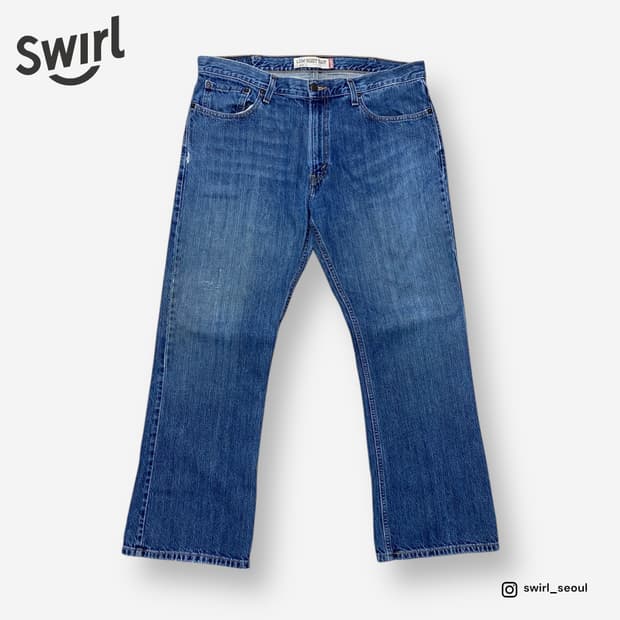 🌊Levis 527 bootscut jeans