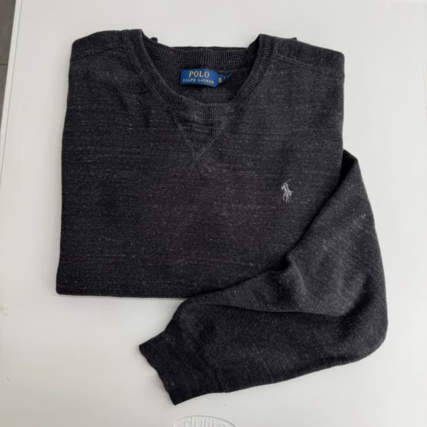 폴로 니트 