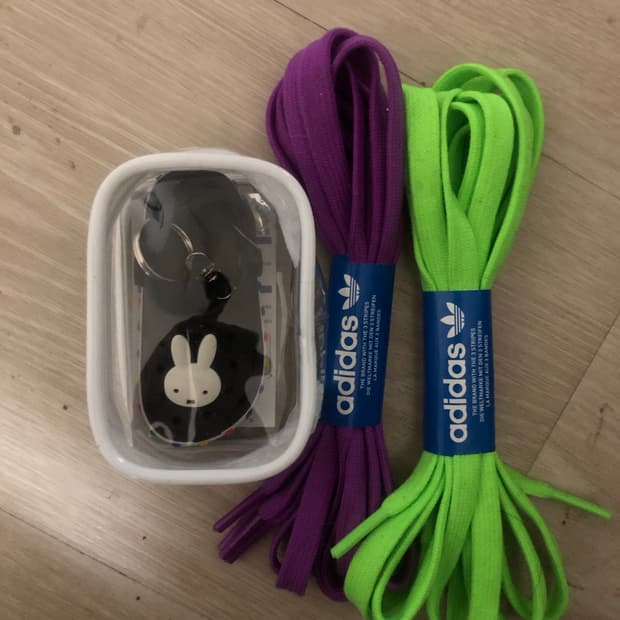 아디다스 정품 신발끈 2개 + 미피 샌들키링 BLACK 일괄판매