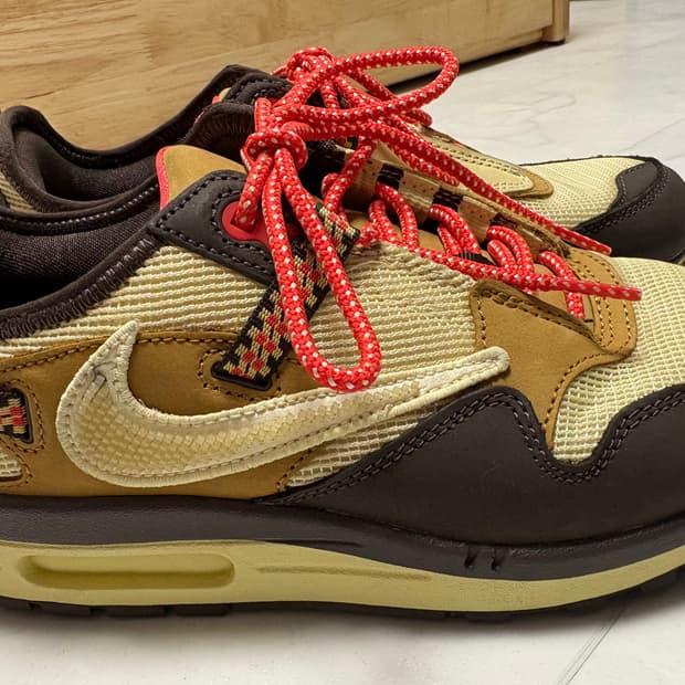 나이키 x 트래비스 스캇 에어맥스 1 캑터스 브라운 240 판매