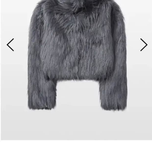 kimseoul 킴서울 킴즈 플러피 롱 헤어 퍼 자켓