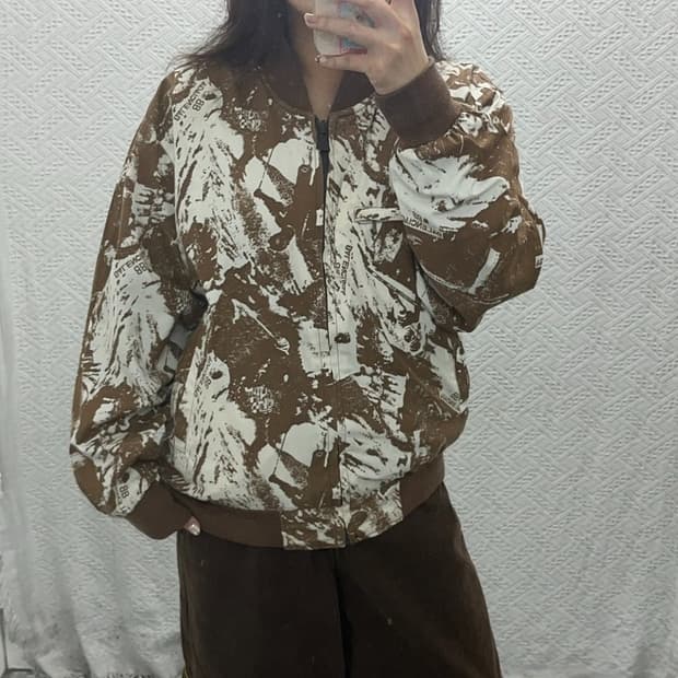 발렌시아가 빈티지 올프린팅 리버시블 블루종 자켓 105 C06016
