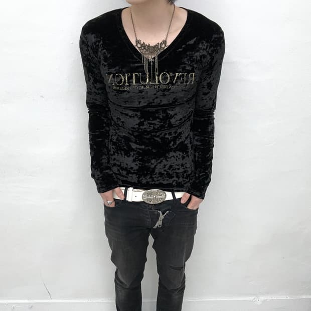 Lagust v-kei velvet long sleeve