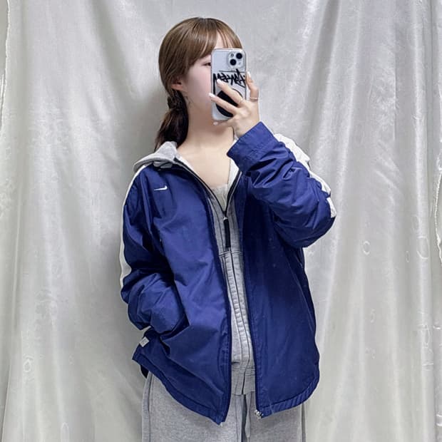 나이키 00‘s 네이비 사이드라인 스우시 바람막이 
