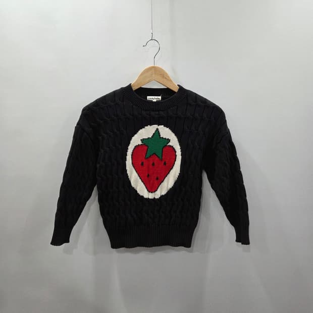 리미떼두두 키즈 딸기자수 케이블 니트 L 
