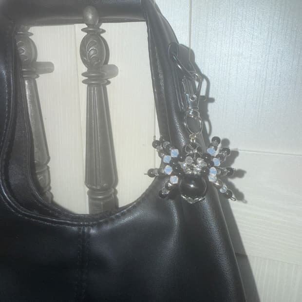 Baby Spider Keyring 🕷️🖤