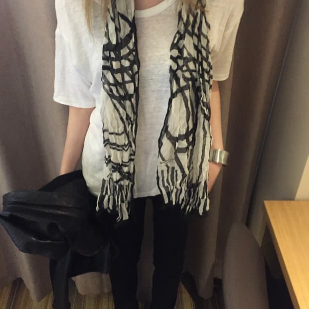 Abstract Grid Scarf
